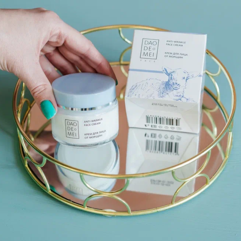 Kortsudevastane näokreem lambaplatsenta ekstraktiga